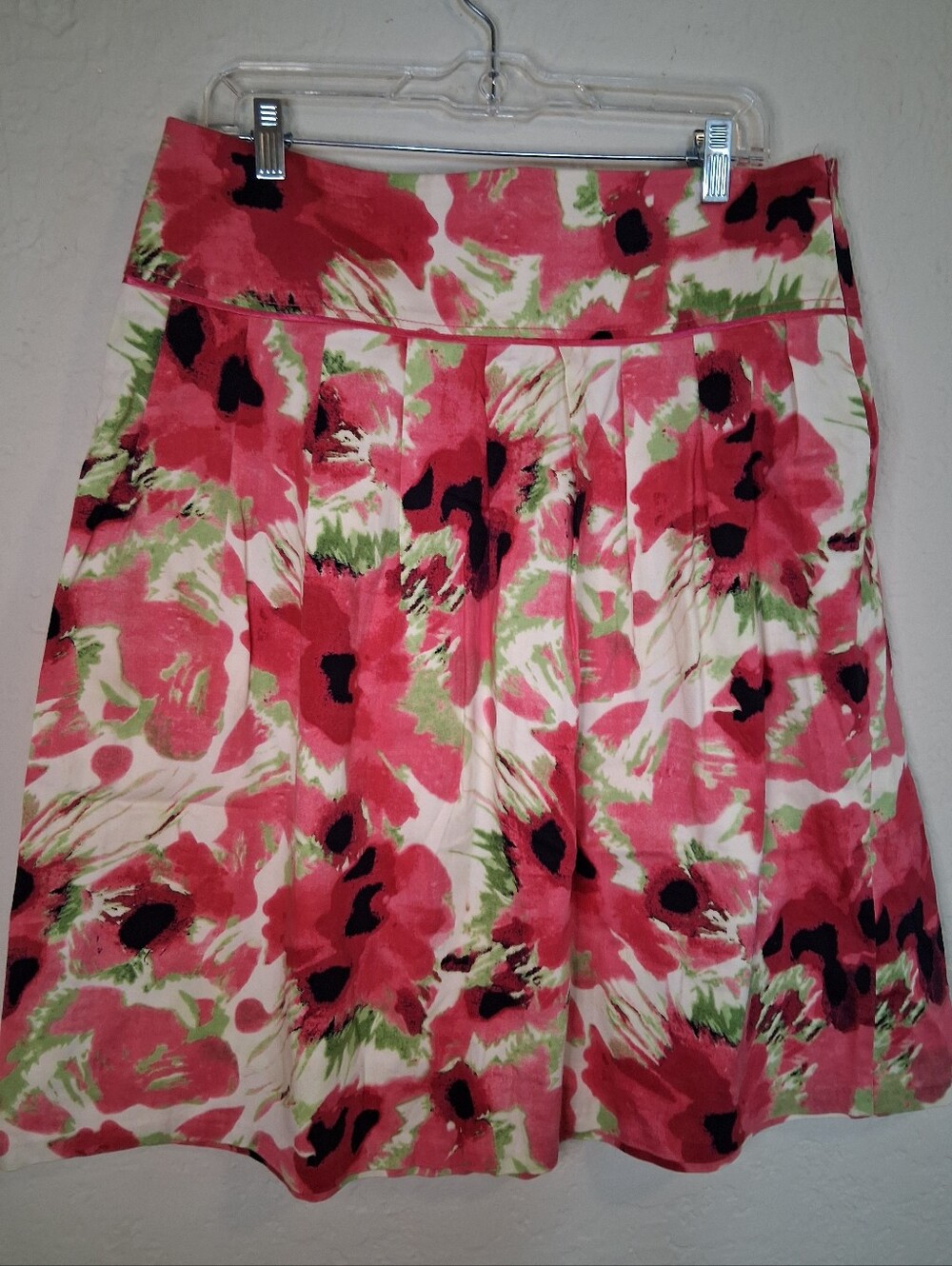 Sharagano Pink Floral Pleated Circle Skirt with Pink Trim SZ 14 missing hook